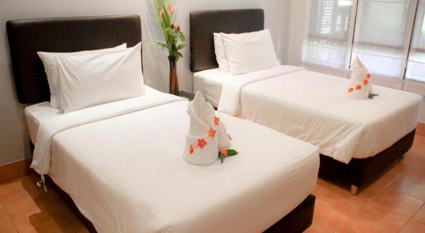 Royal Lee Resort And Spa Nai Yang Экстерьер фото
