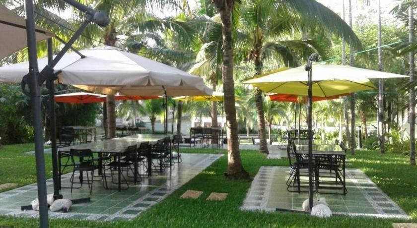 Royal Lee Resort And Spa Nai Yang Экстерьер фото
